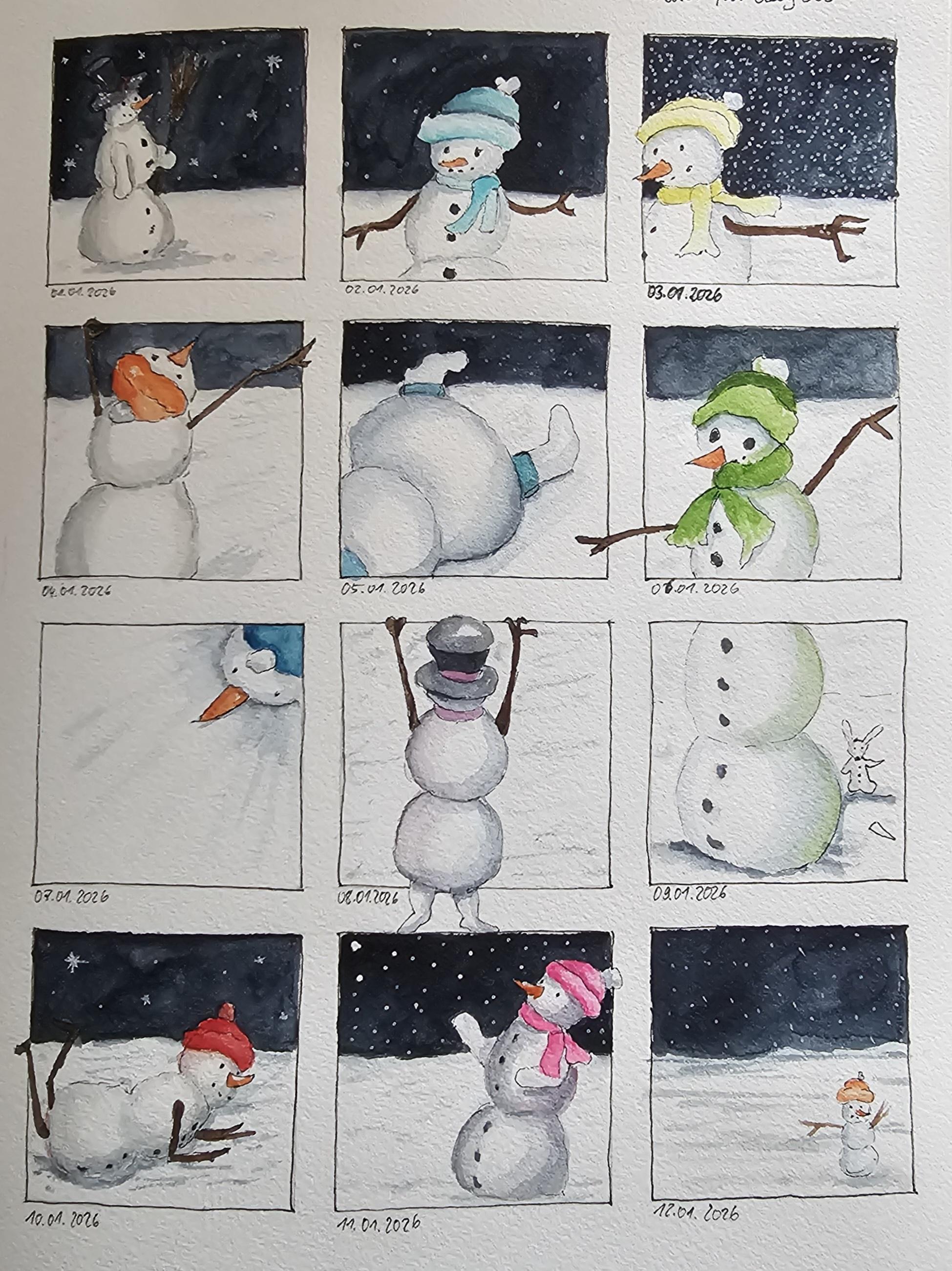 12 Aquarellskizzen: 1. Ein Schneemann mit Zylinder und Besen, 2. Die obere Hälfte eines Schneemanns mit Holzärmchen und türkisfarbener Mütze und Schal, 3. Ein Schneemann mit Holzärmchen und gelber Mütze-Schalkombi, der nach links unten aus dem Bild schaut. 2. Reihe: 4. Ein Schneemann der nach rechts oben gestikuliert und eine orange Mütze trägt. 5. und 7.  Ein Schneemann rutscht aus auf dem Bauch aus dem Bild in Bild Nr. 7. rutscht, wo sein Kopf mit blauer Mütze auftaucht. 6. und 9. Der Schneemann ragt aus Bild Nr. 9 in Bild 6. Dort hat er die Holzärmchen weit ausgestreckt und ragt damit sogar in Bild Nr. 5. Im unteren Teil steht neben dem Schneemann noch ein Schneehase. In Bild 10 rollt sich ein Schneemann mit roter Mütze glücklich im Schnee. 11. Der Schneemänner mit rosaroten Mütze und Schal versucht auf seinem ausgestreckten Schneearm Schneeflocken zu fangen. 12. Der kleinste Schneemann der Runde zeigt mit seinem Holzärmchen auf sein Kompanion in Bild 11.