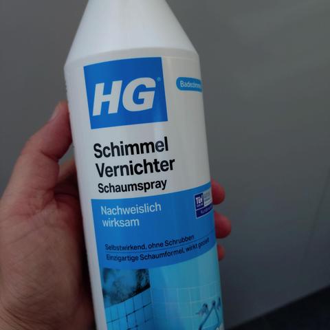 foto einer flasche "schimmelvernichter schaumspray" der firma HG
